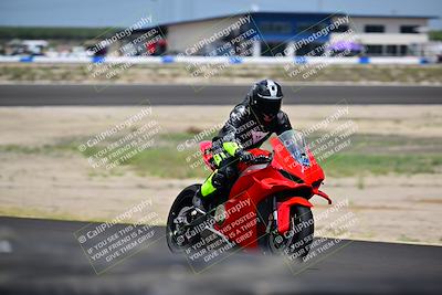 media/Apr-18-2025-TrackDaz (Fri) [[45f5874c44]]/B Group/Session 5 (Turns 5 and 6 - Inside)/